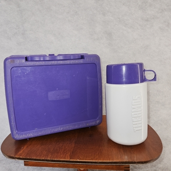 Vintage 1997 Barbie Plastic Lunch box With Thermos Purple - Picture 4 of 11